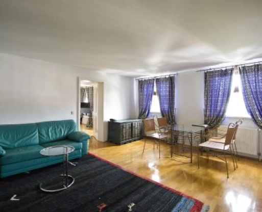 Apartment 42